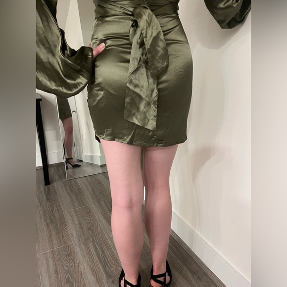Club London Olive Green Satin Long Sleeve Mini Dress - Picture 3 of 7